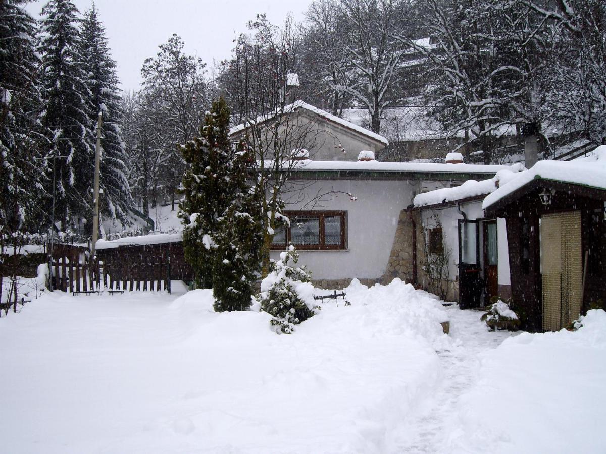 Claudia B&B Pescasseroli Exterior photo